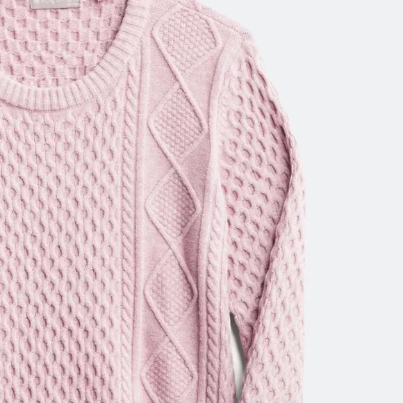 Like new! Jilly Cable Knit Pullover - Picture 2 of 3